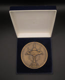 1961 Rowing Metropolitan Eight Oared Challenge Cup 70mm Medal - Cased