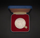 1977 Elizabeth II Silver Jubilee 'Queen's Award' 44mm Silver Medal - Cased