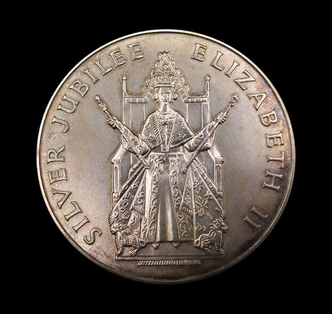 1977 Elizabeth II Silver Jubilee 57mm Silver Medal - Cased
