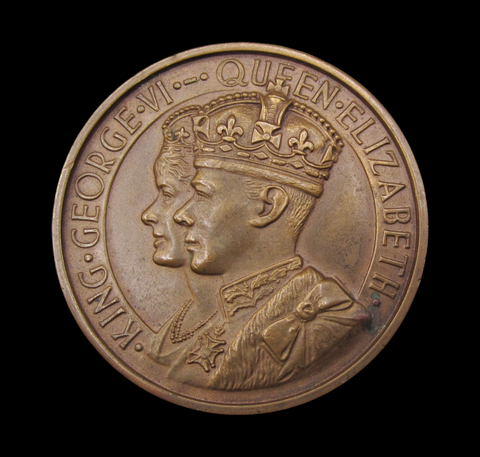 1938 George VI Australian War Memorial Unveiled 50mm Medal