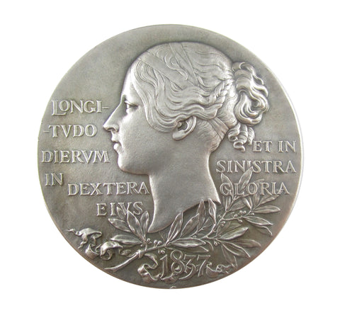 1897 Victoria Diamond Jubilee 56mm Silver Medal - Cased