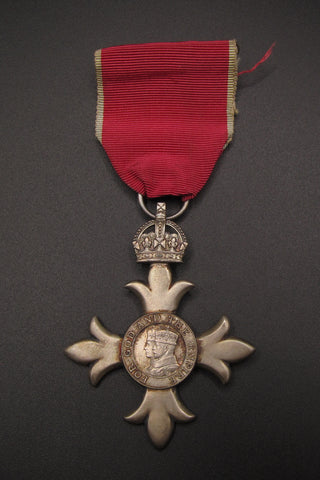 George V M.B.E Member Of The British Empire Medal - Cased