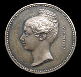1837 Victoria Visit To The London Guildhall 22mm Silver Medal - By Wyon
