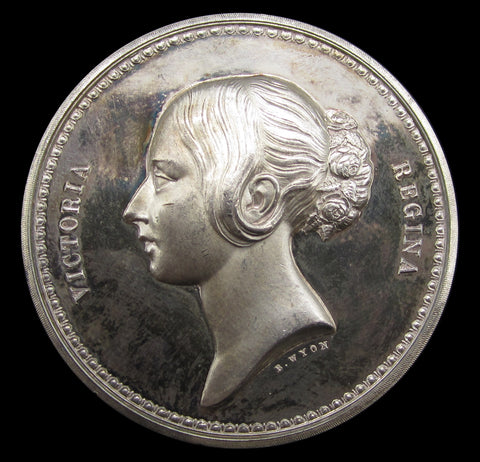 1838 Coronation Of Victoria 46mm Silver Medal - By Wyon / Pinches