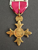 George V M.B.E Member Of The British Empire Gilt Medal - Cased