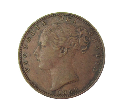 Victoria 1852 Farthing - GVF+