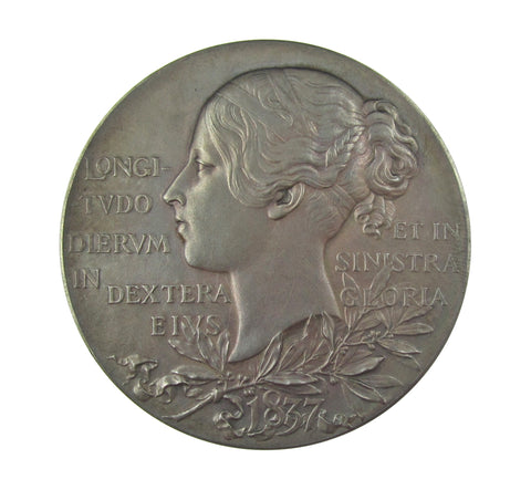 1897 Victoria Diamond Jubilee 56mm Silver Medal - Cased
